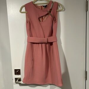 Raoul dress
Stunning cut out